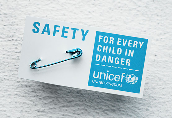 every child pin unicef ile ilgili görsel sonucu